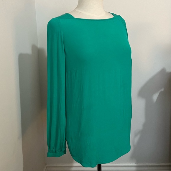 Striking Teal, Viscose Blouse - Picture 10 of 10